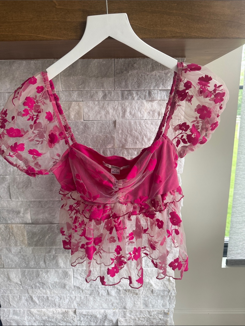 Kimchi Blue Pink Floral Sheer Ruffled crop shirt